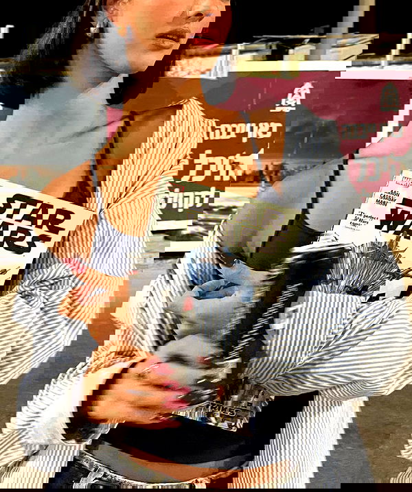 efrat_elmalich image ~ Altpins