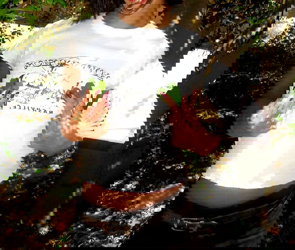 efrat_elmalich image ~ Altpins