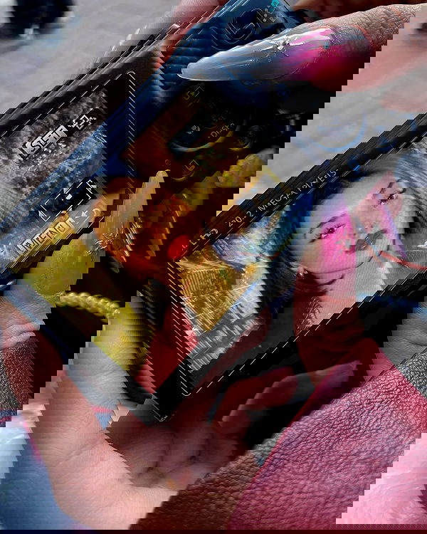 efrat_elmalich image ~ Altpins