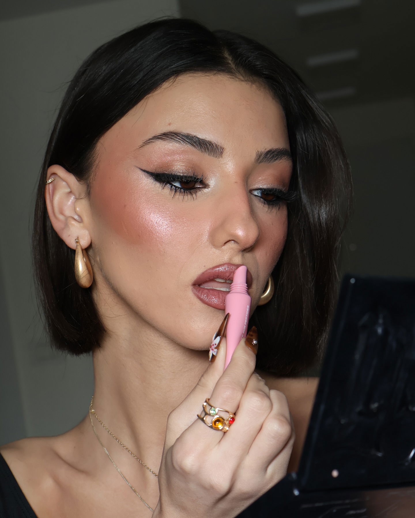 efrat_elmalich instagram image archive image