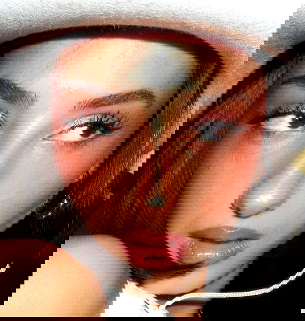 efrat_elmalich image ~ Altpins