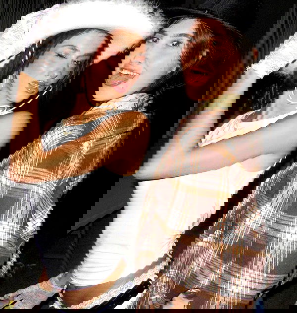 efrat_elmalich image ~ Altpins