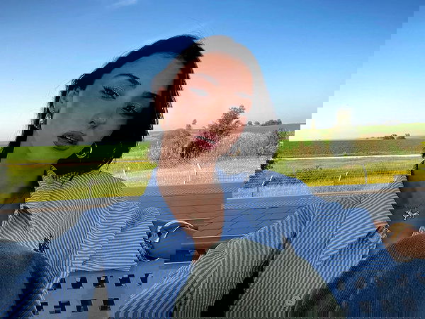 efrat_elmalich image ~ Altpins