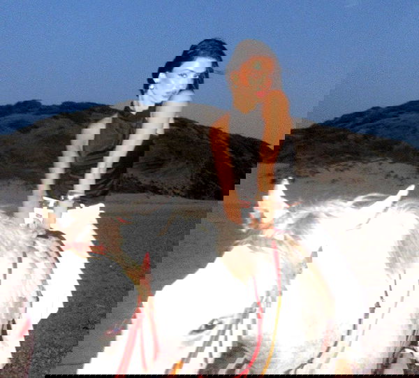 efrat_elmalich image ~ Altpins