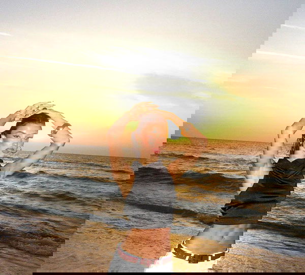 efrat_elmalich image ~ Altpins