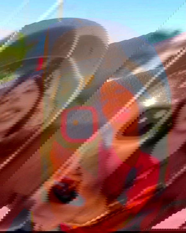 efrat_elmalich image ~ Altpins