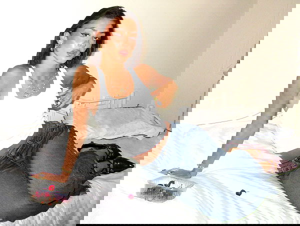 efrat_elmalich image ~ Altpins