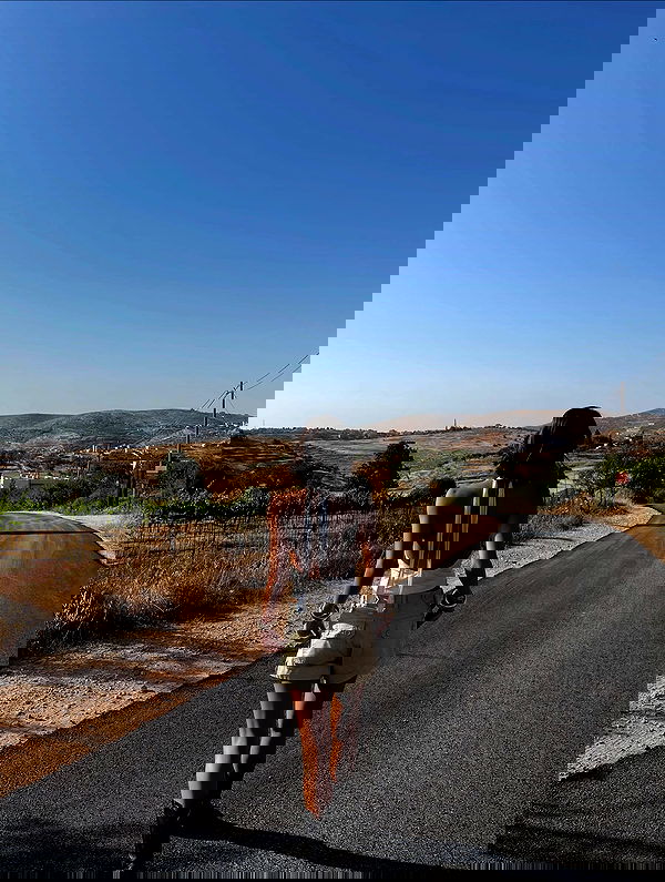 efrat_elmalich image ~ Altpins