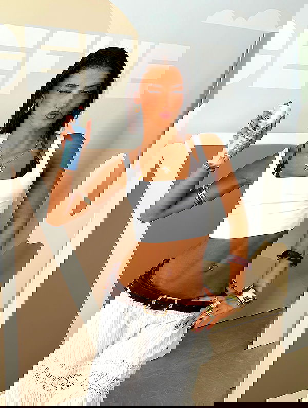 efrat_elmalich image ~ Altpins