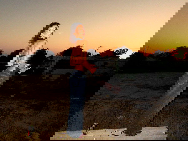 efrat_elmalich image ~ Altpins