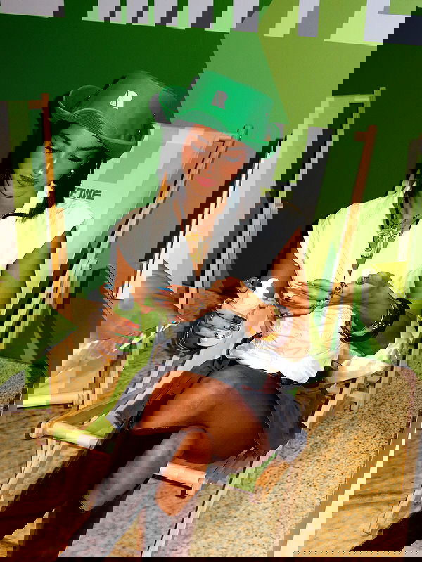 efrat_elmalich image ~ Altpins