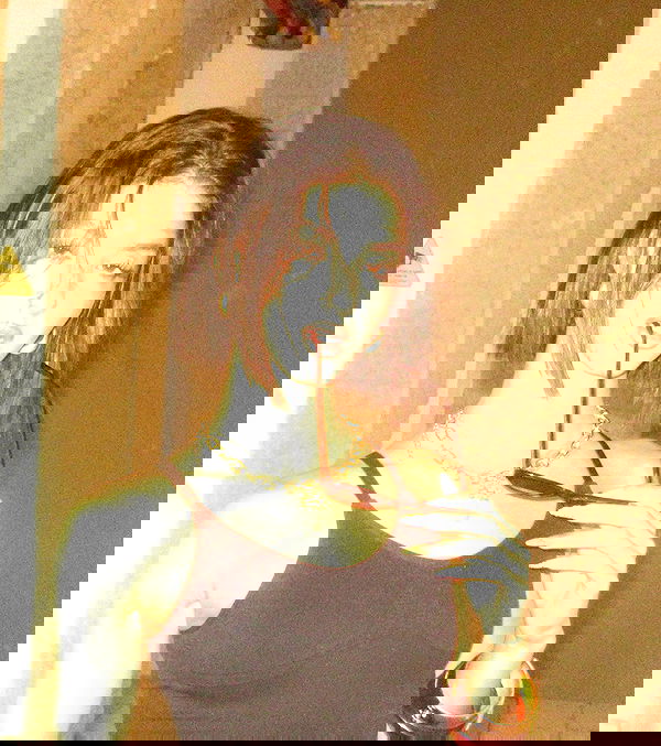 efrat_elmalich image ~ Altpins