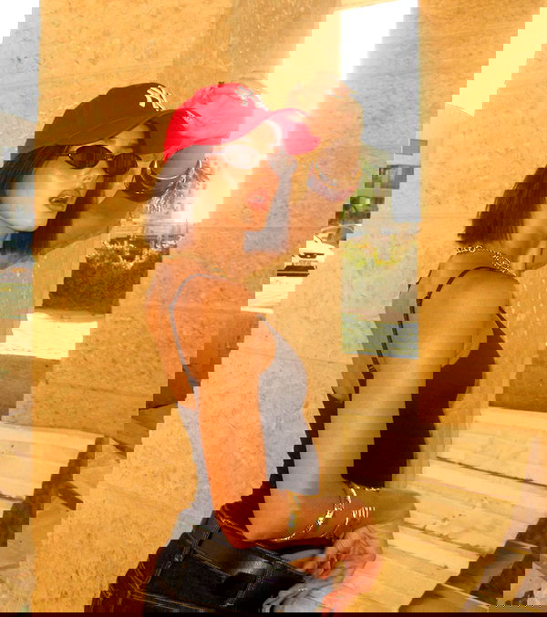 efrat_elmalich image ~ Altpins