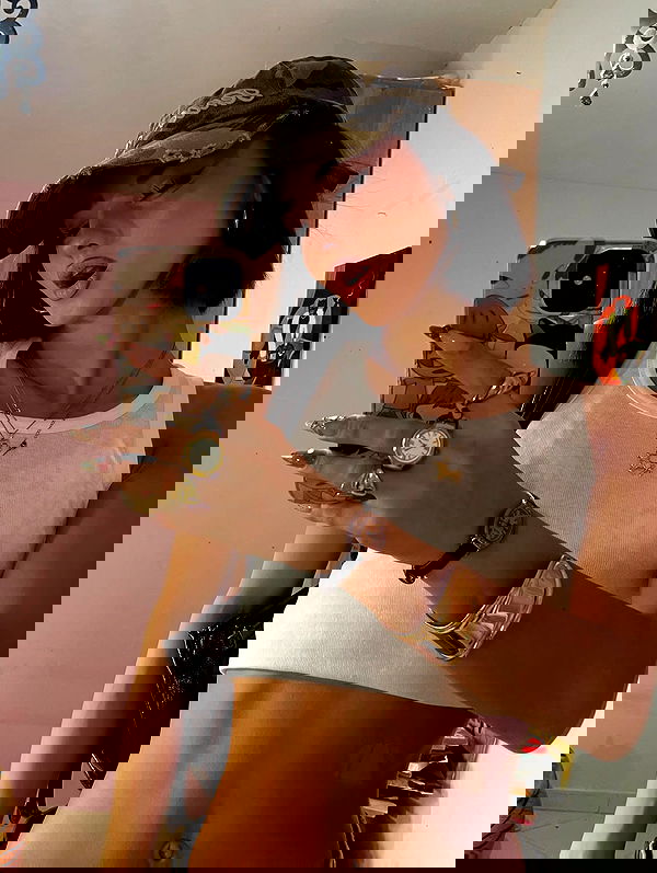 efrat_elmalich image ~ Altpins