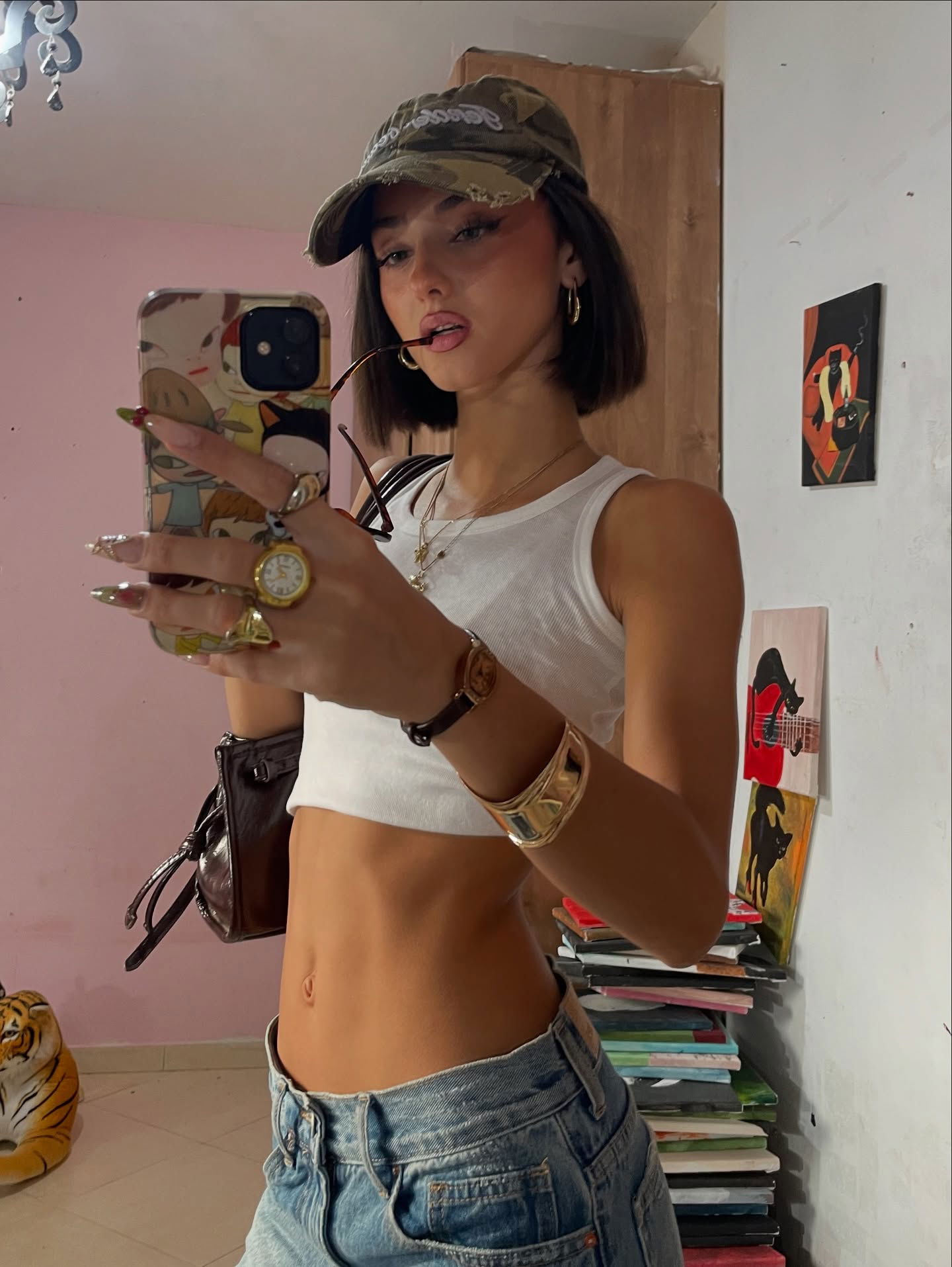 efrat_elmalich instagram image archive image