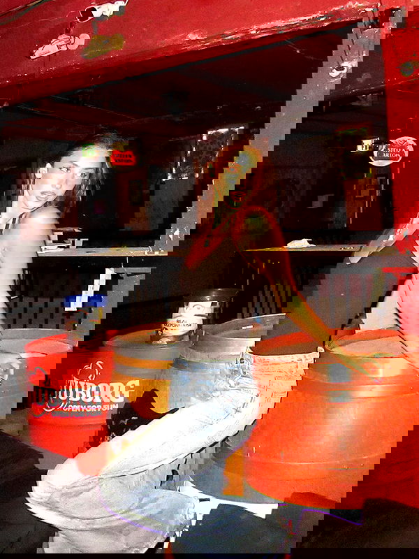 efrat_elmalich image ~ Altpins