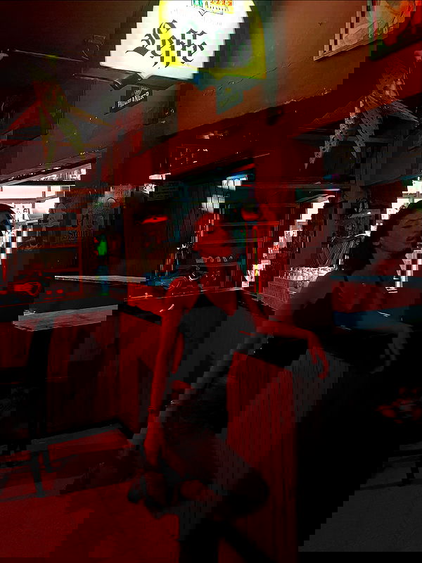 efrat_elmalich image ~ Altpins