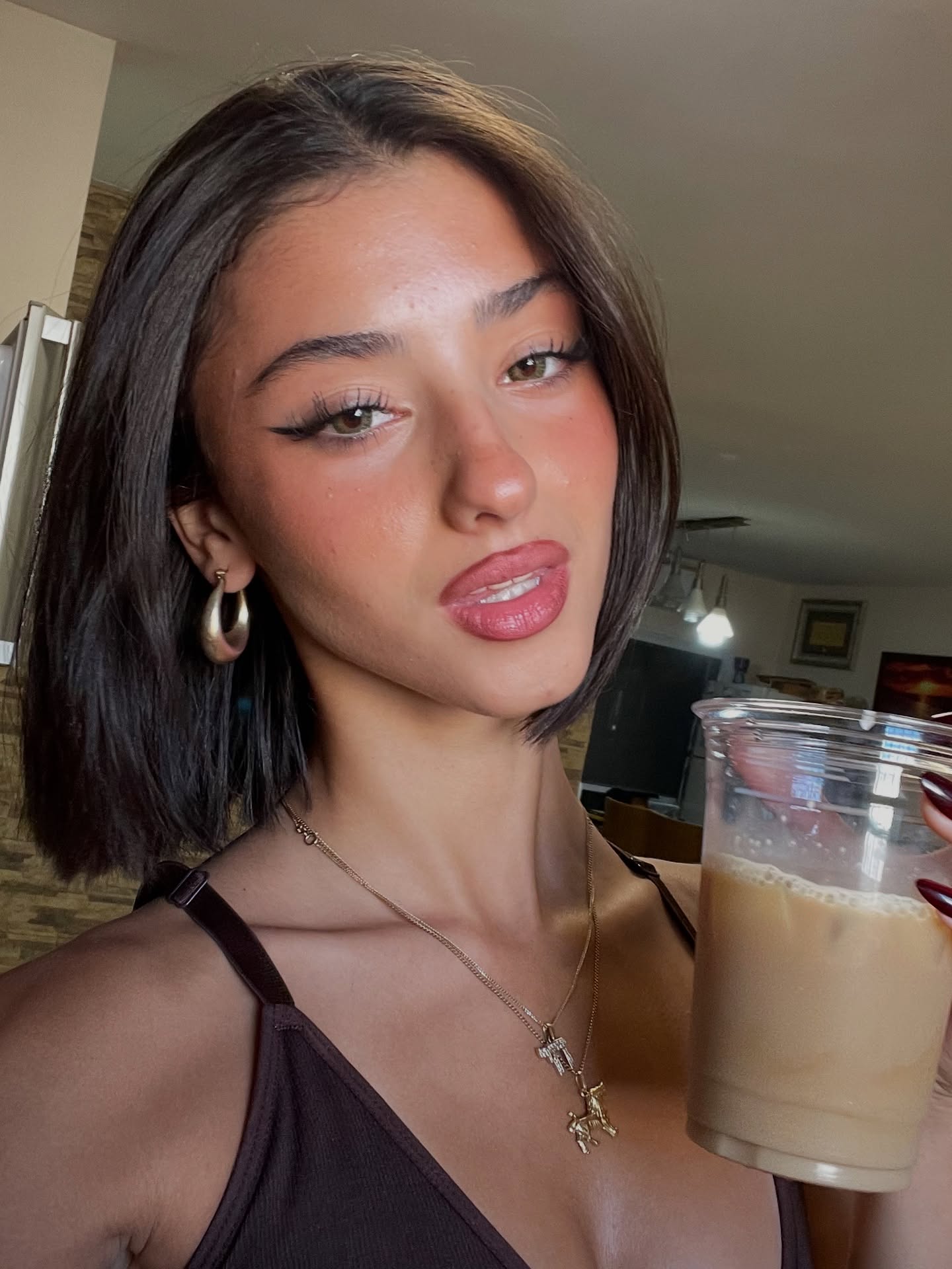 efrat_elmalich instagram image archive image