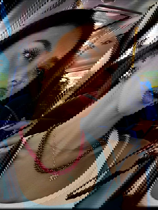 efrat_elmalich image ~ Altpins