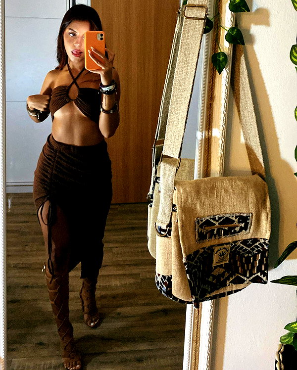 ela.quiceno instagram image archive image