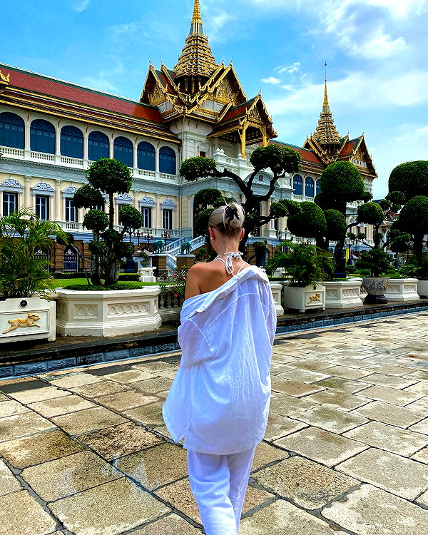 elena.zbt instagram image archive image