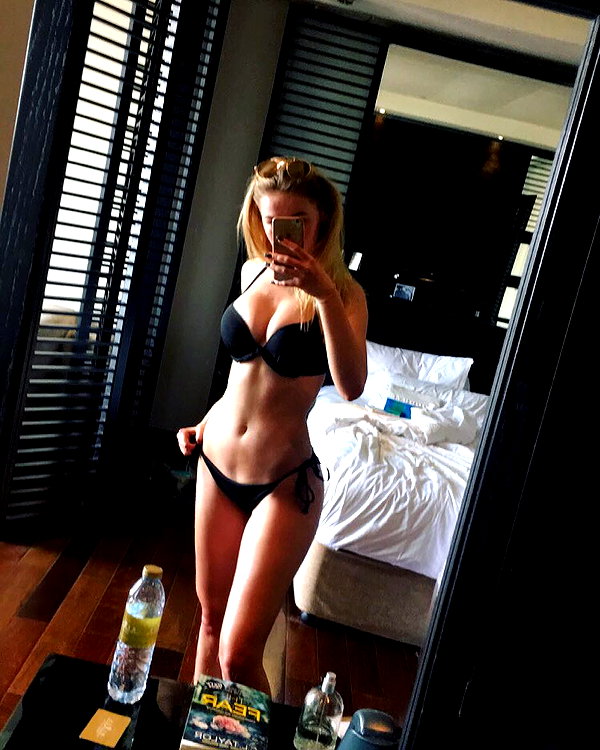 elena_blur instagram image archive image