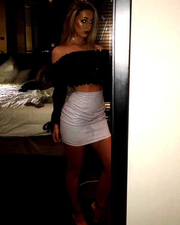 elena_blur instagram image archive image
