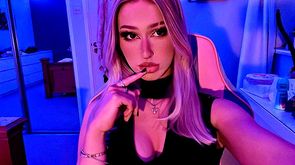 elena_blur instagram image archive image