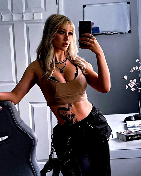 elena_blur instagram image archive image