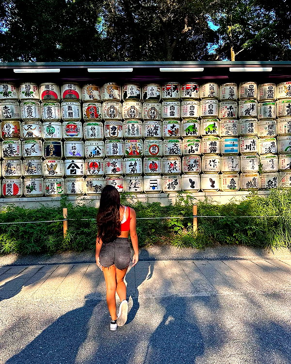 eli_natan_ instagram image archive image