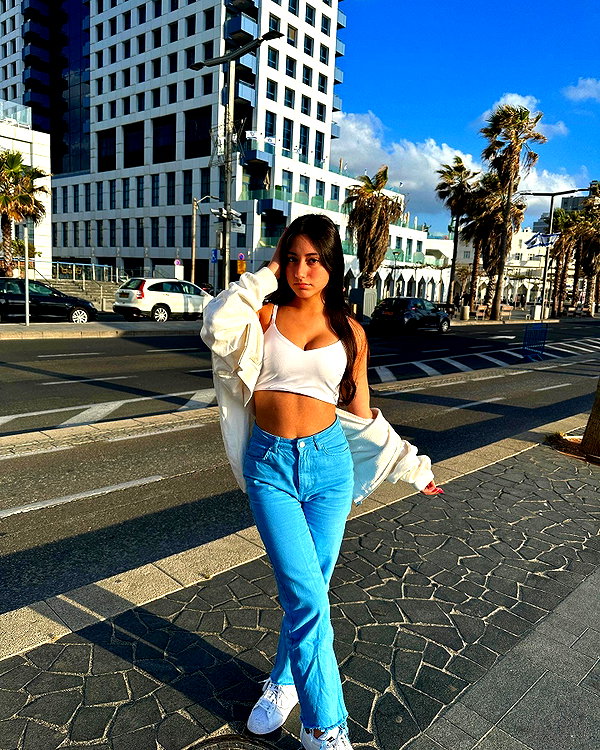 eli_natan_ instagram image archive image