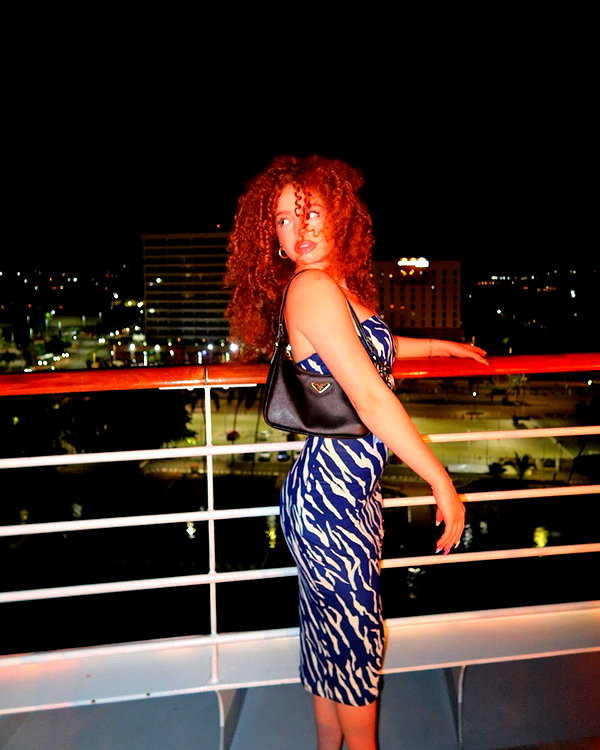 eliana.kalogeras instagram image archive image