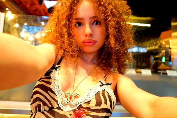 eliana.kalogeras instagram image archive image