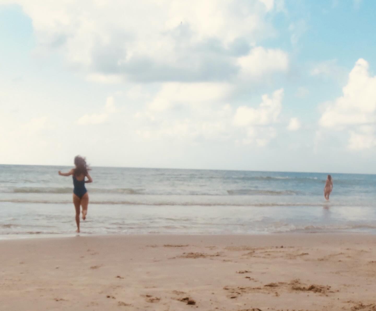 elianachetrit instagram image archive image