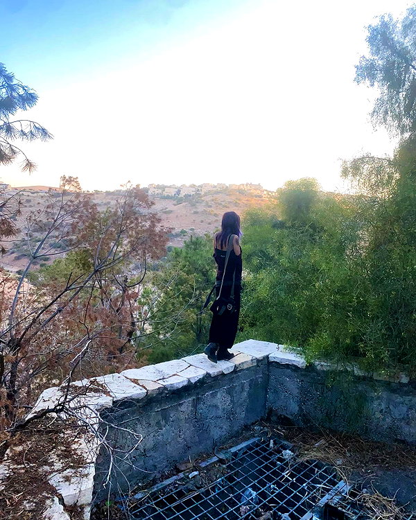 ella_loilta18.4 instagram image archive image