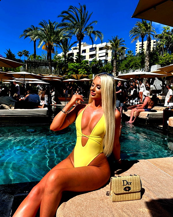 ellauk instagram image archive image
