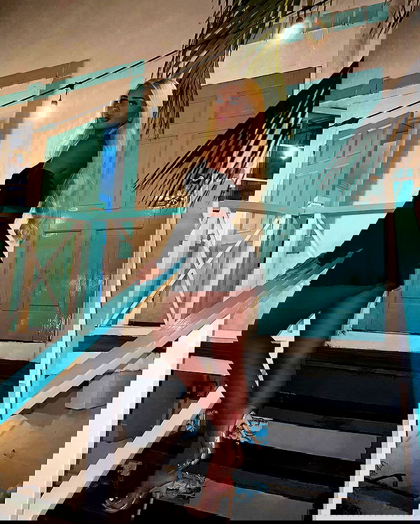 ellie.coldwell image ~ Altpins