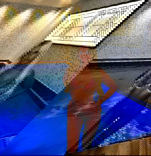 ellie.coldwell image ~ Altpins