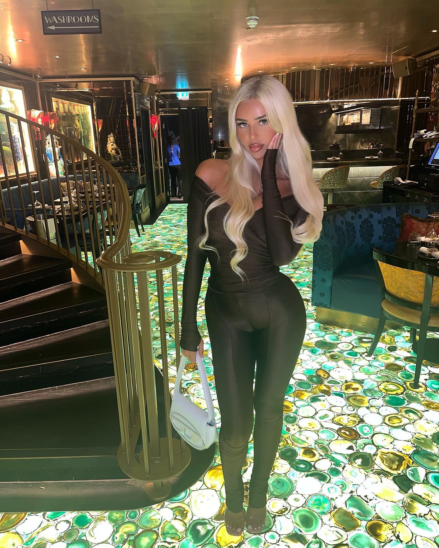 ellie.coldwell instagram image archive image