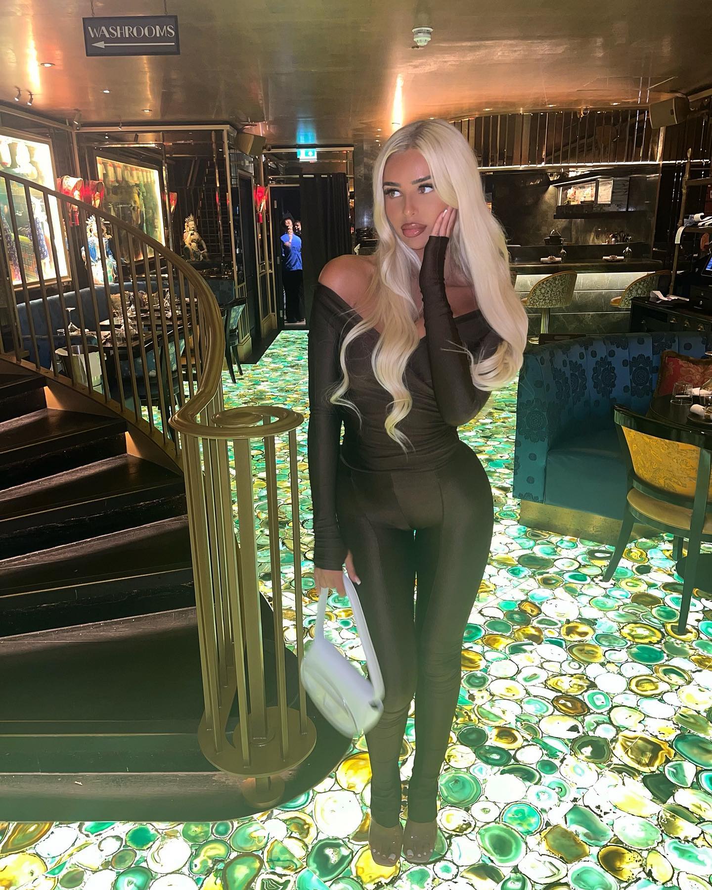 ellie.coldwell instagram image archive image