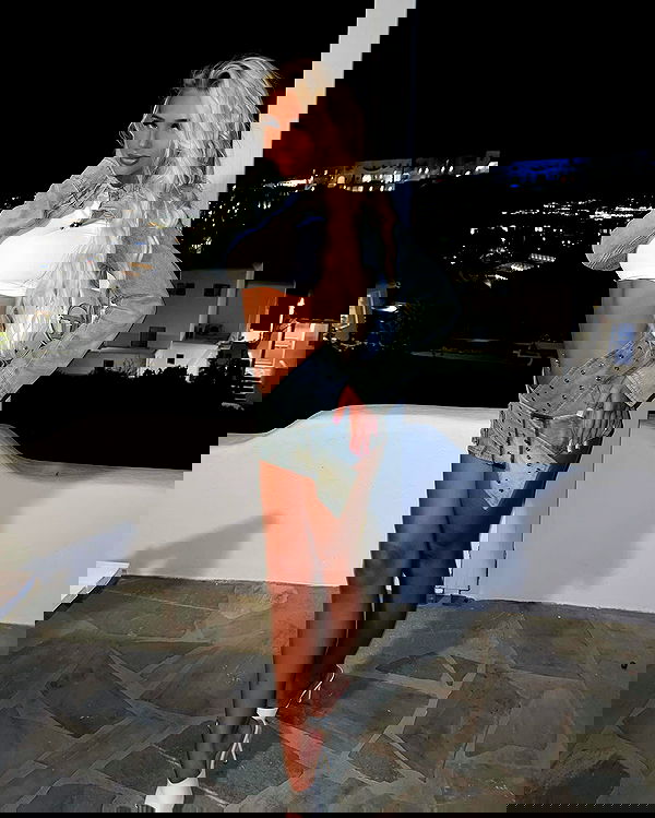 ellie.coldwell image ~ Altpins