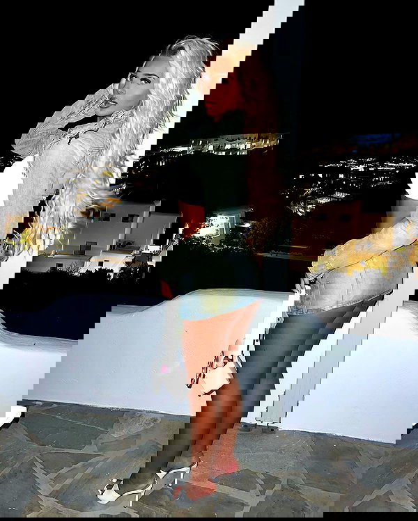 ellie.coldwell image ~ Altpins