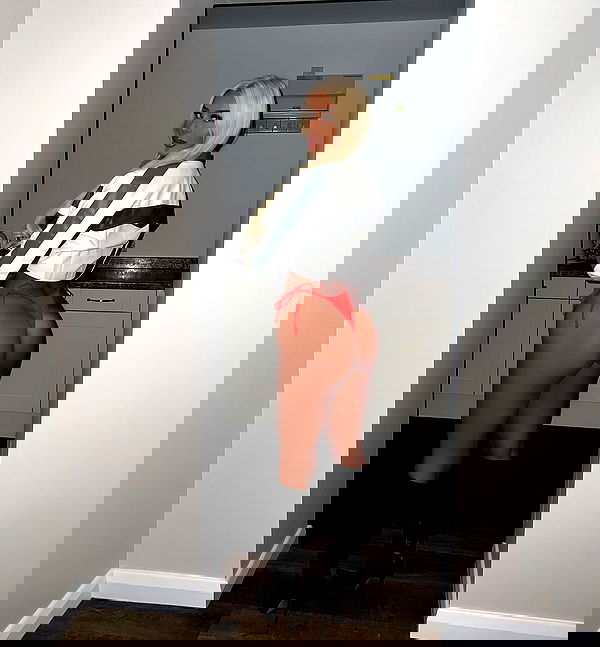 ellie.coldwell image ~ Altpins