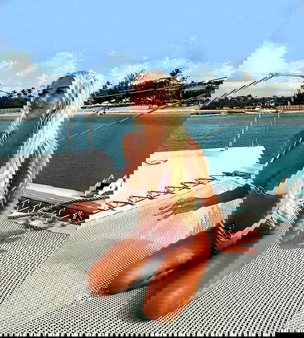 ellie.coldwell image ~ Altpins