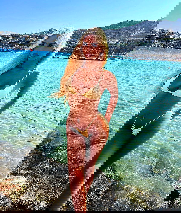 ellie.coldwell image ~ Altpins