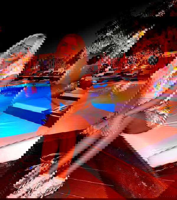 ellie.coldwell image ~ Altpins