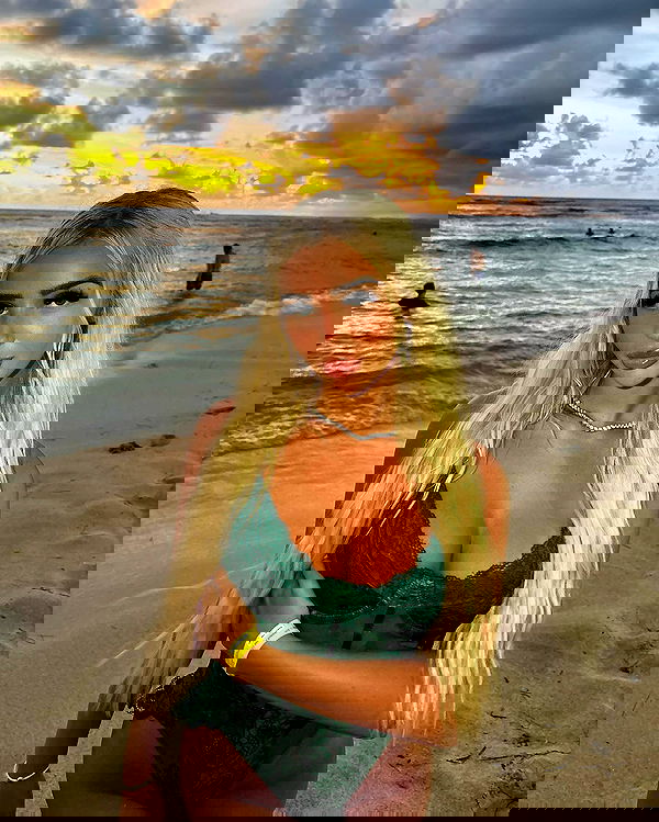 ellie.coldwell image ~ Altpins