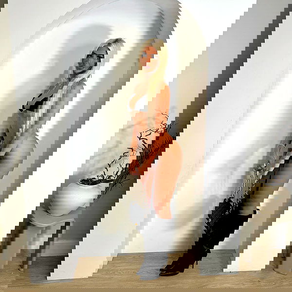 ellie.coldwell image ~ Altpins