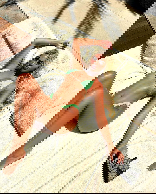 ellie.coldwell image ~ Altpins