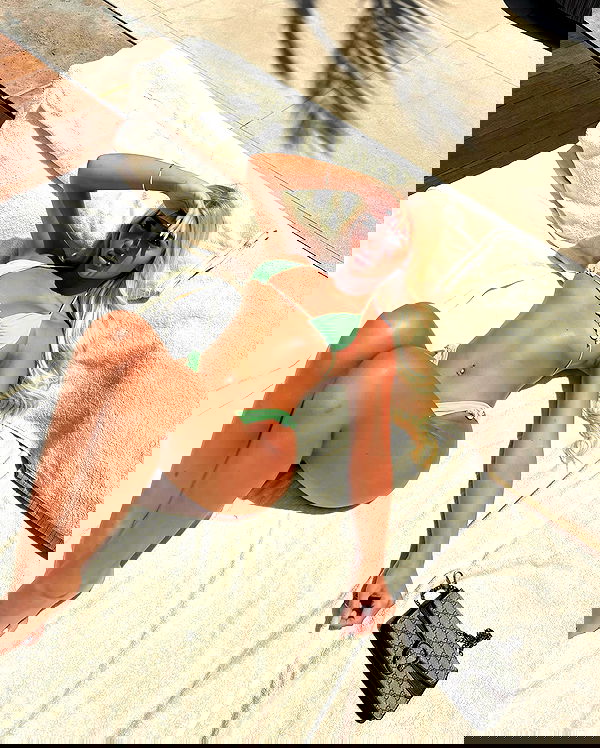 ellie.coldwell image ~ Altpins